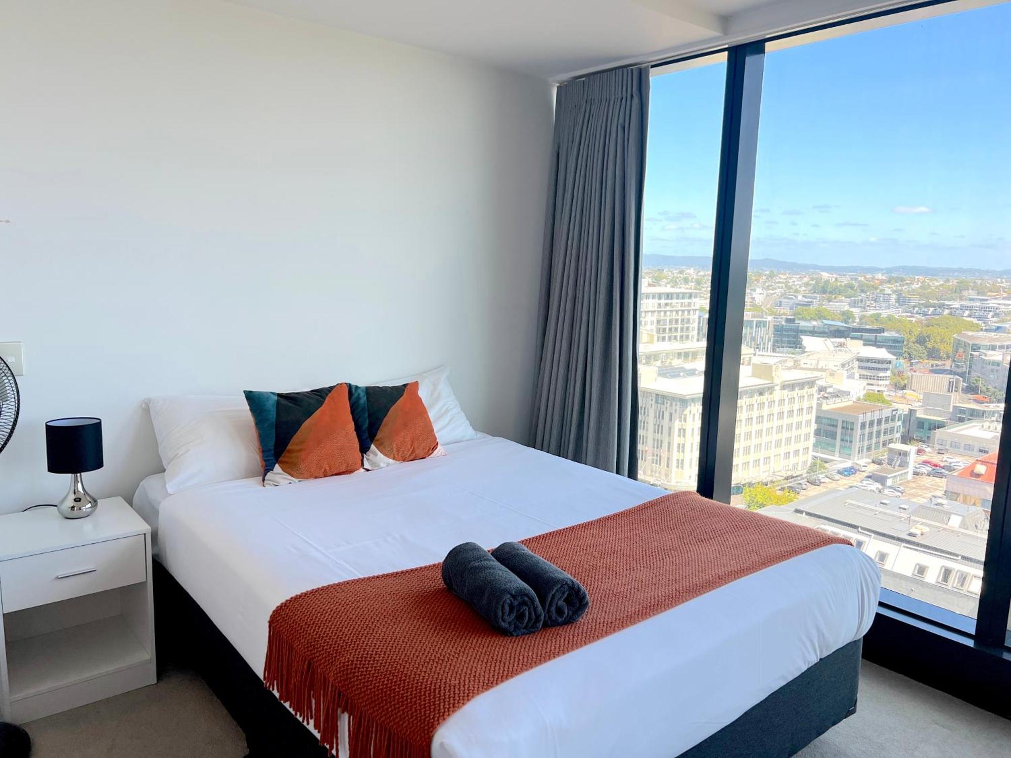 Magnificent Harbour View Skytower View Apartment In Cbd Auckland Exterior foto